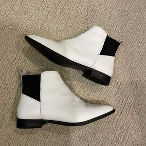 White leather Chelsea ankle boots
